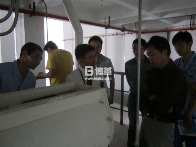 洋河酒業(yè)班組長設(shè)備管理技能培訓(xùn)現(xiàn)場指導(dǎo) 洋河酒業(yè)班組長設(shè)備管理技能培訓(xùn)現(xiàn)場指導(dǎo)